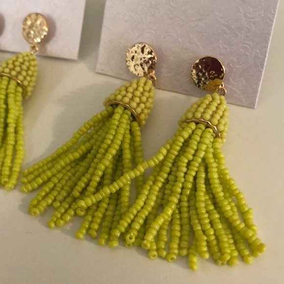 Beautiful summer lime 2” drop tassel earrings -NWT - Picture 2 of 8
